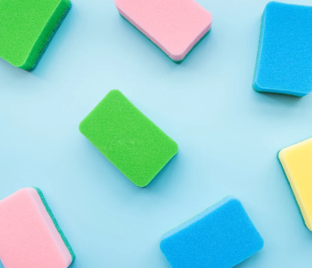 composition-cleaning-objects