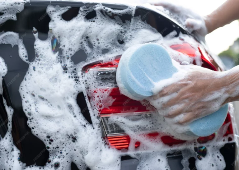 Using Melamine Sponges on Cars – Risks, Benefits, and Best Practices